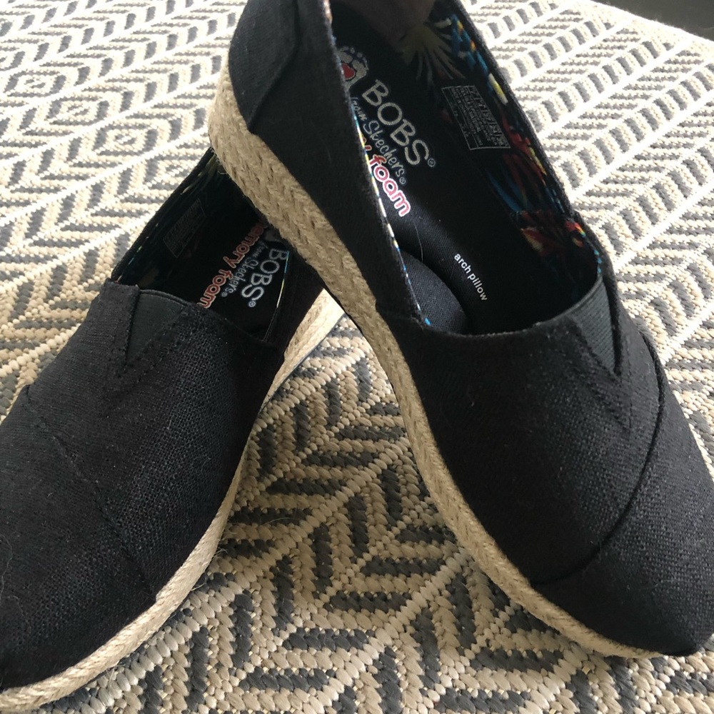 BOBS from Skechers Flexadrille Wedge New w/o Box